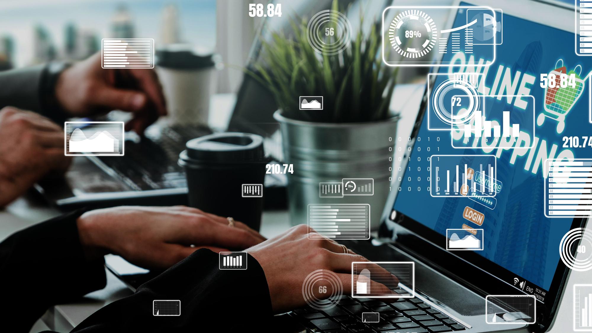 Compras on-line e conceito de tecnologia de dinheiro na Internet