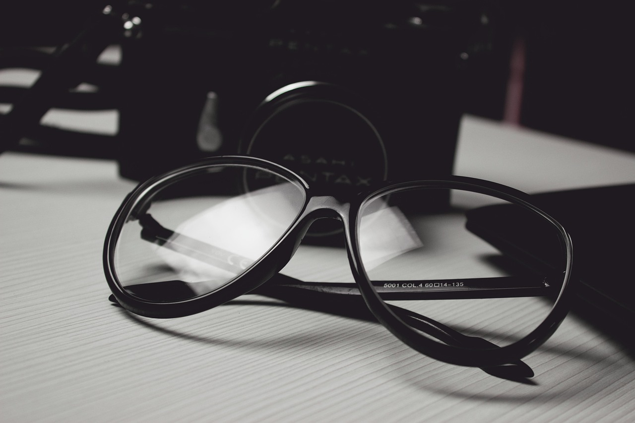 óculos, eyewear, óculos de leitura, acessório, foco, monocromático, preto e branco, óculos, óculos, óculos, óculos, óculos, foco, foco, foco